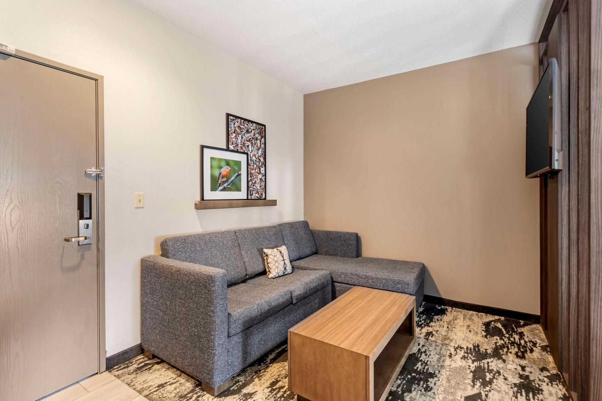 Best Western Plus Bourbonnais Hotel & Suites Kültér fotó
