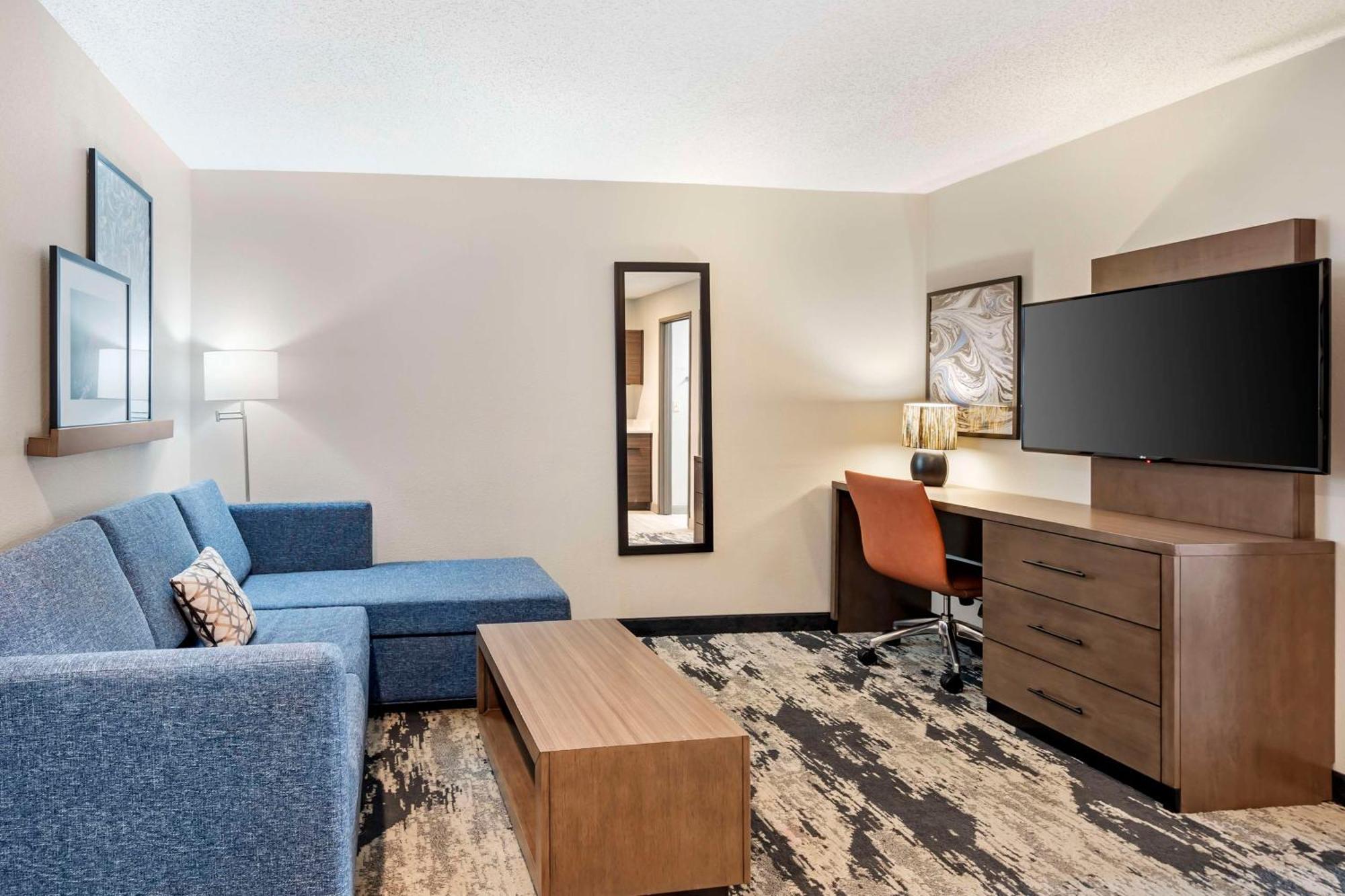 Best Western Plus Bourbonnais Hotel & Suites Kültér fotó